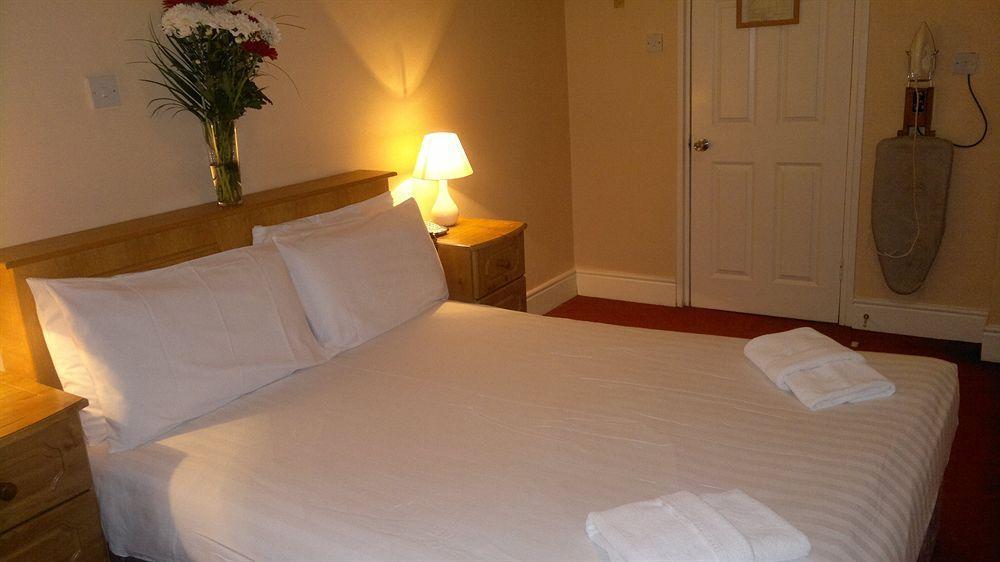 Hazelbrook House 3* Dublino